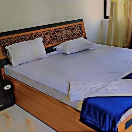 Hotel Glamour Palace Gaya Exterior foto