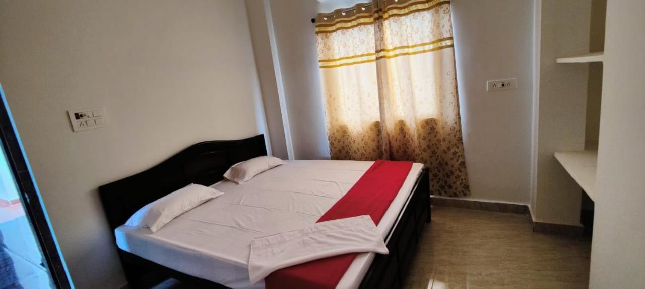 Hotel Glamour Palace Gaya Exterior foto